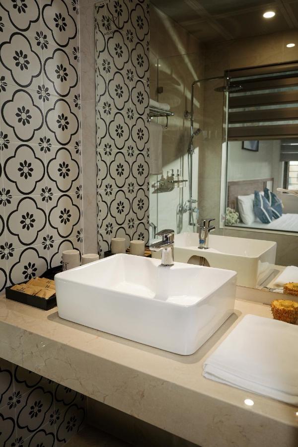Milan Hotel Ninh Binh Buitenkant foto